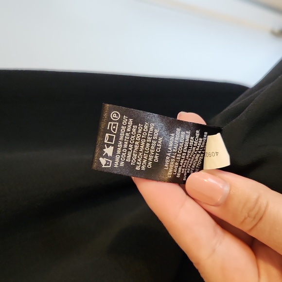 LBD - Picture 7 of 7